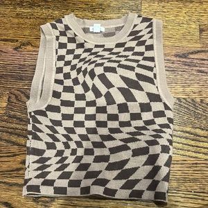 Brown checkered tank-top